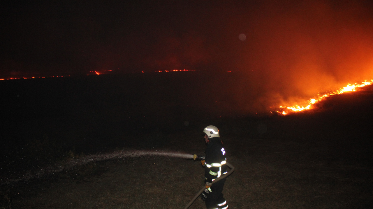 Amasya'da merada çıkan yangın kontrol altına alındı