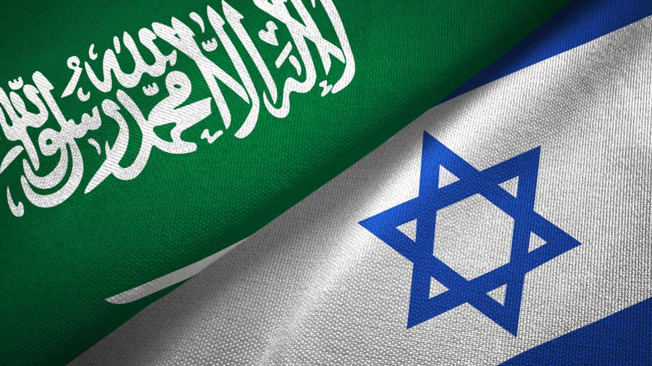 İsrail'den ilk defa bir bakan, Suudi Arabistan'a gitti
