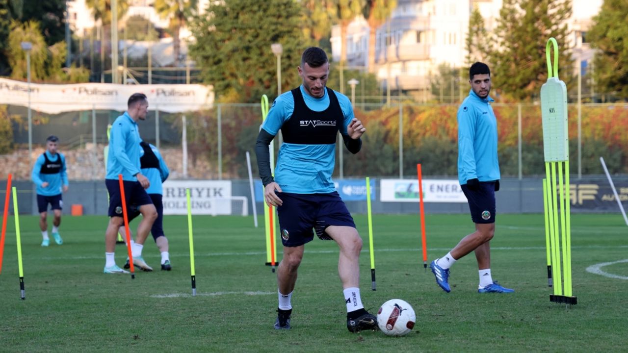Alanyaspor, Konyaspor maçının hazırlıklarına devam etti