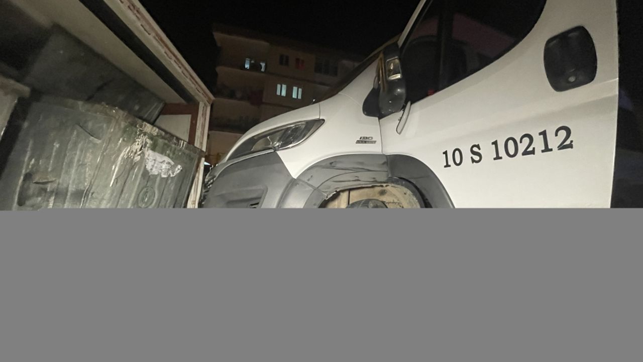 Balıkesir'den çaldığı servis aracını Bursa'da bırakıp kaçan şüpheli yakalandı