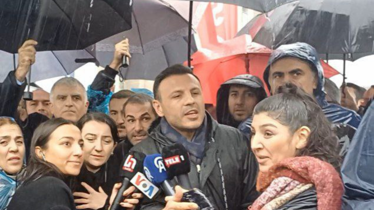 CHP İstanbul İl Başkanı Özgür Çelik: Bizi sokak sokak her yerde göreceksiniz 
