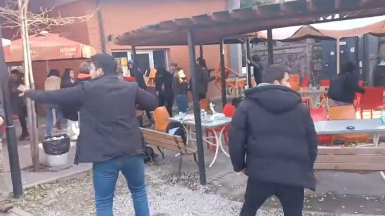 Ankara Üniversitesi'nde ırkçı grup, öğrencilere bugünde saldırdı