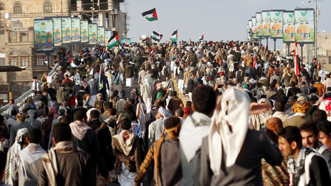Yemen'de Gazze'ye destek gösterileri yapıldı