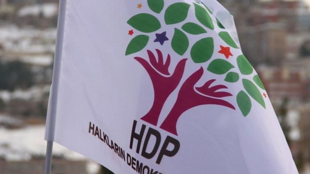 HDP Doğubayazıt ilçe eşbaşkanları gözaltına alındı
