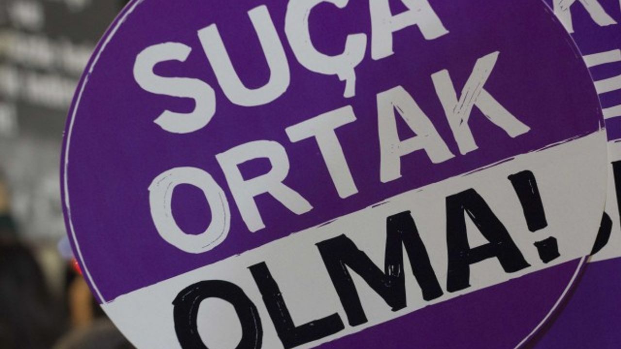 AKP’li üyeye cinsel istismar suçlaması: Yurtdışına çıkış yasağı ile serbest bırakıldı