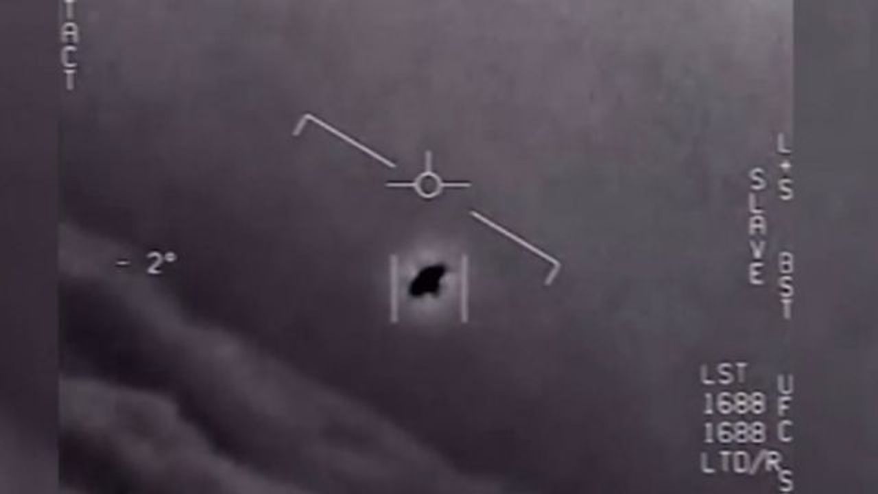 Pentagon yetkilisi: UFO'lar ABD nükleer tesislerine saldırdı