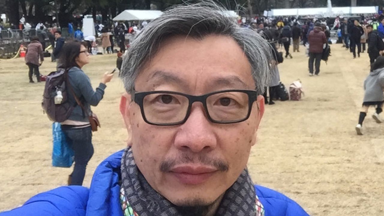 Hong Kong'da kapatılan Apple Daily gazetesi başyazarı gözaltına alındı