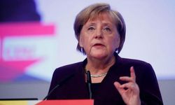 Merkel: Ne kadar aşı yapılırsa o kadar özgür olacağız