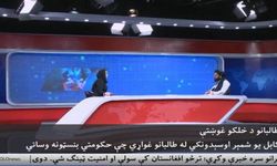 Taliban'ı ekrana çıkaran kadın sunucu da Afganistan'ı terk etti