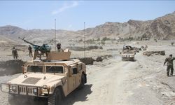 Afganistan'da bir vilayet merkezi daha Taliban'ın kontrolüne geçti