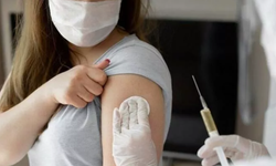 18 yaş üstünde ilk doz aşısını yaptırmayanların sayısı 18 milyon