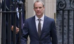 İngiltere Dışişleri Bakanı Raab'a istifa çağrısı
