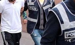 İzmir'de uyuşturucu operasyonu: 20 kişi gözaltına alındı