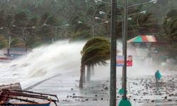 Hilary Kasırgası ABD kıyılarına ulaştı