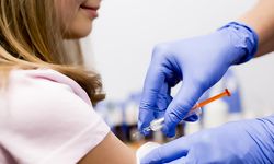Prof. Dr. Kurugöl'den velilere, 12 yaş üzeri çocukları için aşı çağrısı