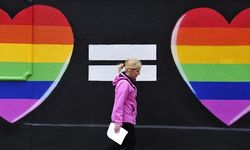İsviçre'deki eşcinsel evliliklerle ilgili referandumda seçmenlerin yüzde 64'ü "evet" oyu kullandı
