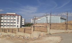 Mardin'de öğrenci yurdu asker ve koruculardan geri alınamıyor