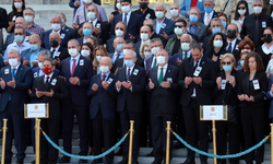 Kılıçdaroğlu, Şahin Mengü için düzenlenen cenaze törenine katıldı