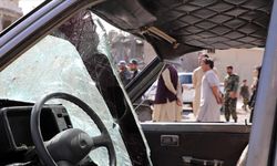 Afganistan'da düzenlenen bombalı saldırıda 2 sivil hayatını kaybetti