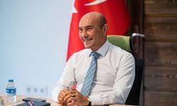 İzmir Büyükşehir Belediye Başkanı Tunç Soyer’den  çarpıcı yeni yıl mesajı: Bir şey değişecek her şey değişecek