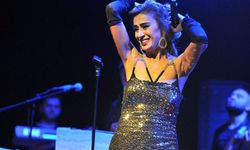 Aşı olmayan Yıldız Tilbe'nin Kıbrıs'ta vereceği konser iptal edildi