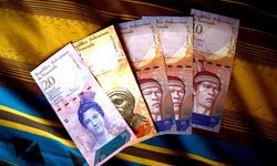 Venezüella, para biriminden altı sıfırı attı