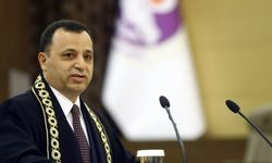 Anayasa Mahkemesi Başkanı Zühtü Arslan'dan 'otoriterleşme' mesajı