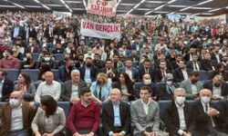 CHP Gençlik Kolları’nın yeni başkanı ve yönetimi belli oldu