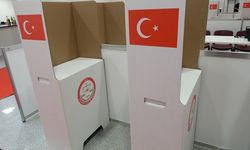 İYİ Parti YSK Temsilcisi Öztürk: "200 bin karton oy verme kabini alınacak"