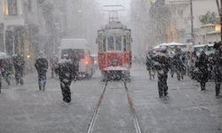 İstanbul Valiliği, kent geneli için kar yağışı uyarısı yaptı