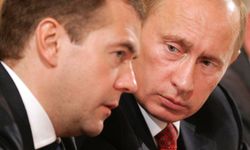 Medvedev: Yaptırımlar savaş nedeni olabilir