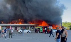 Rusya, Ukrayna'da alışveriş merkezini vurdu