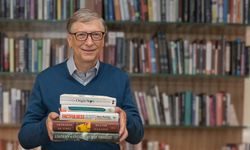 Bill Gates'ten beş kitaplık yaz okuma listesi