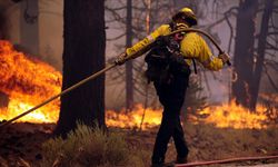 ABD'de orman yangınları nedeniyle yüzlerce bina tehdit altında