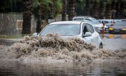 Sel tehdidi sürüyor: Ankara ve İstanbul dahil 20 il için şiddetli yağış uyarısı