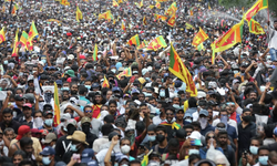 Sri Lanka Devlet Başkanı Maldivler’e kaçtı, isyan büyüyor