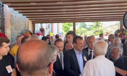 İmamoğlu danışmanı Murat Ongun’un babasının cenaze törenine katıldı