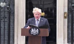 İngiltere Başbakanı Boris Johnson, istifa etti