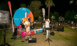 Mersin Büyükşehir Belediyesi'nin 'Yaz Dostum Konseri' başladı