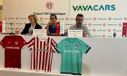 Vavacars, Antalyaspor kulübüne sponsor oldu