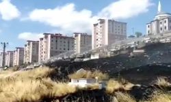Kars'ta mezarlık yangını