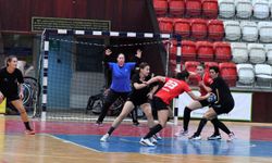 Konyaaltı Belediyesi'nin Kadın Hentbol Takımı yeni sezona hazır