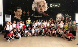 Menteşe Belediyesi'nin Çocuk Bilim Parkı ziyaretçilerini ağırlıyor