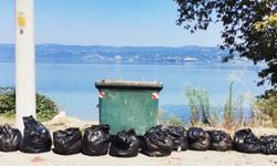Sapanca Gölü'nden 23 torba çöp çıktı