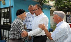 Turgutlu Belediye Başkanı Akın'dan sağanak yağıştan etkilenen esnafa ziyaret