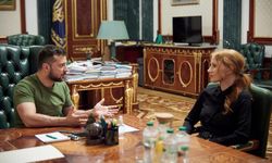 Hollywood yıldızı Jessica Chastain'den Ukrayna ziyareti: Zelenski'yle görüştü