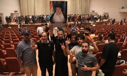 Irak durulmuyor. Sadr Hareketi lideri erken seçim istedi ve taraftarlarına "eylemlere devam edin" dedi