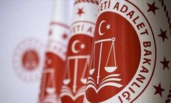 Adalet Bakanlığı maaş ödemesi için Vakıfbank ile anlaştı: Her bir çalışana 25 bin TL promosyon ödenecek