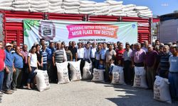Mersin Büyükşehir'den Mutlu 279 yetiştiriciye yüzde 50 hibeli yem desteği