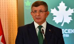 Gelecek lideri Davutoğlu’ndan iktidara tepki: Milletin aklıyla alay ediyorlar